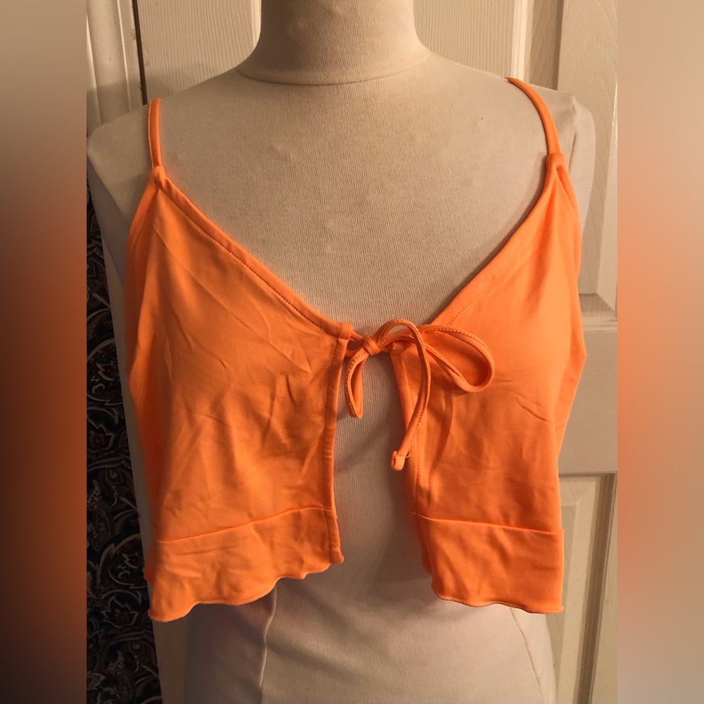 New divide H&M orange crop top coverup size xxl